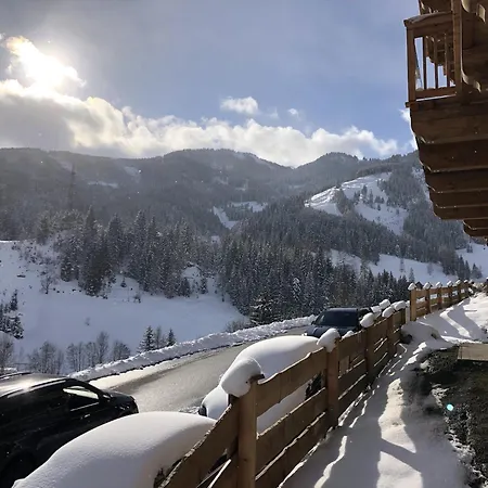 Chalet Near Slopes, Cleaning Included Alpendorf (Salzburg)